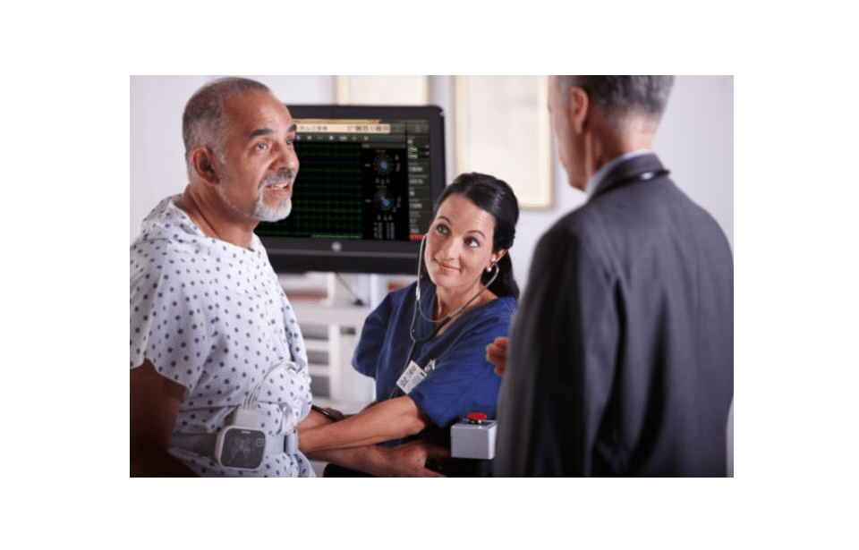 Consultation d'un patient avec Philips ST80i